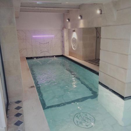 Palazzo Di Acqua Hotell Le Mans Exteriör bild