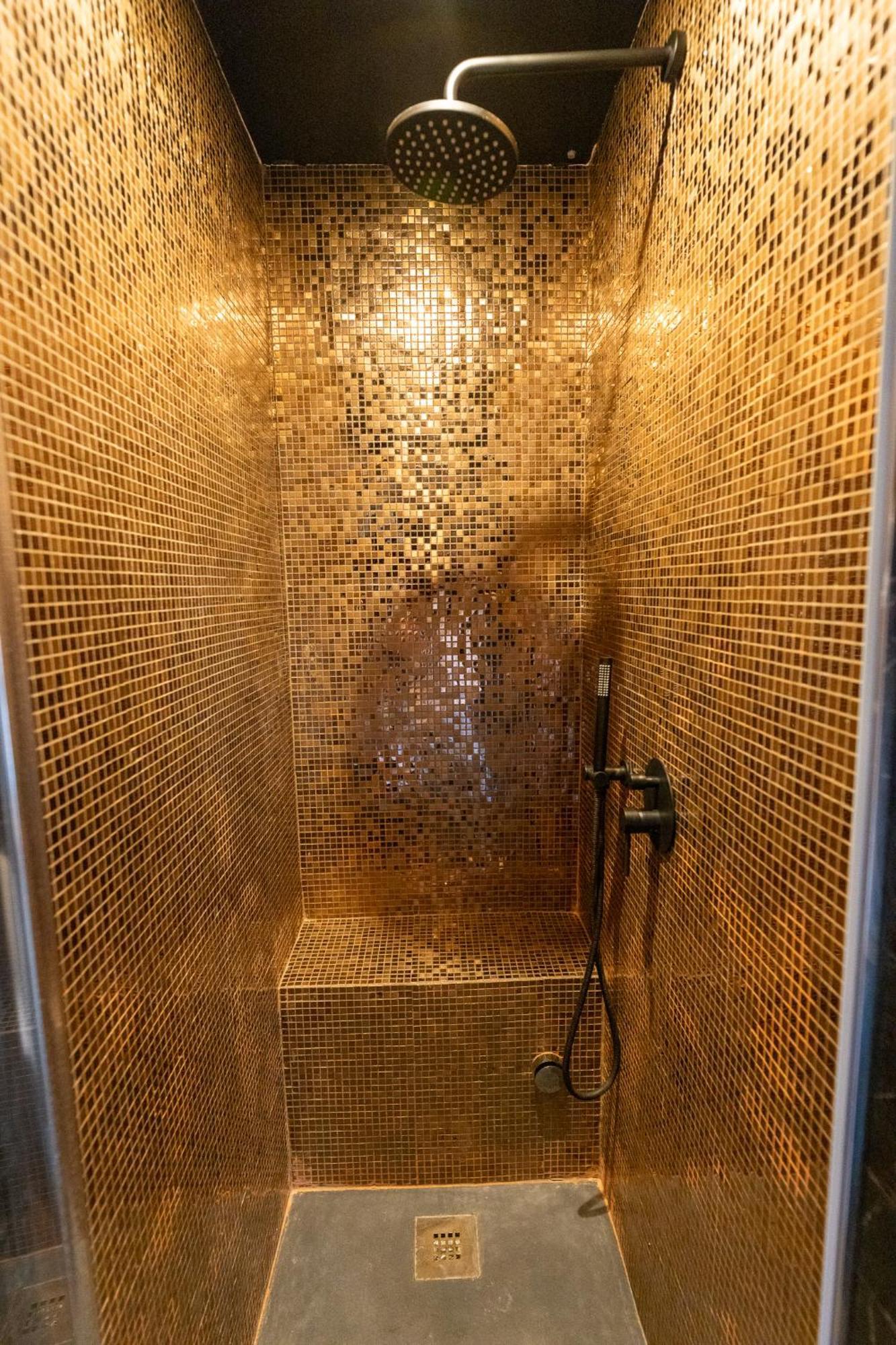 Palazzo Di Acqua Hotell Le Mans Exteriör bild