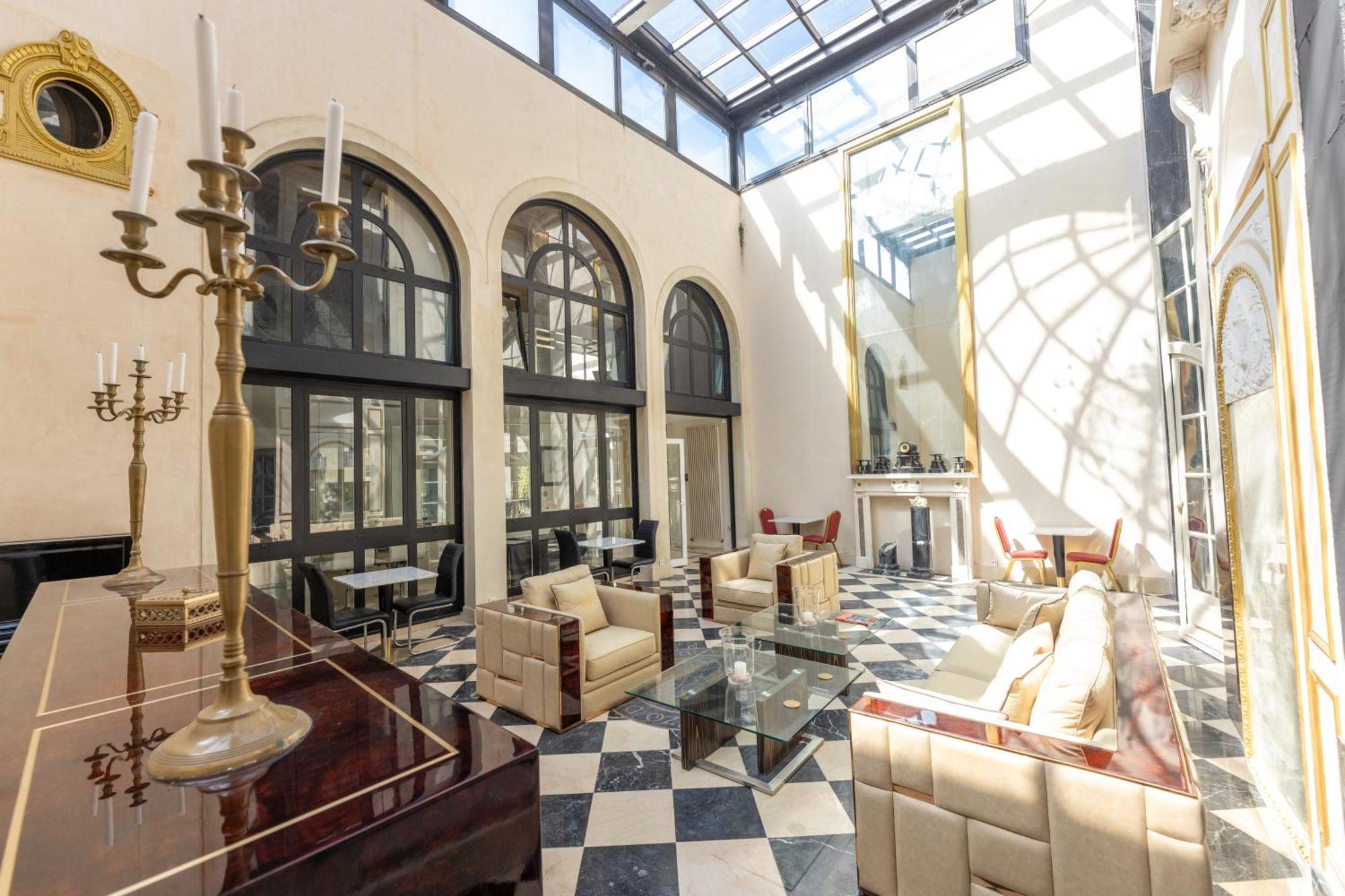 Palazzo Di Acqua Hotell Le Mans Exteriör bild