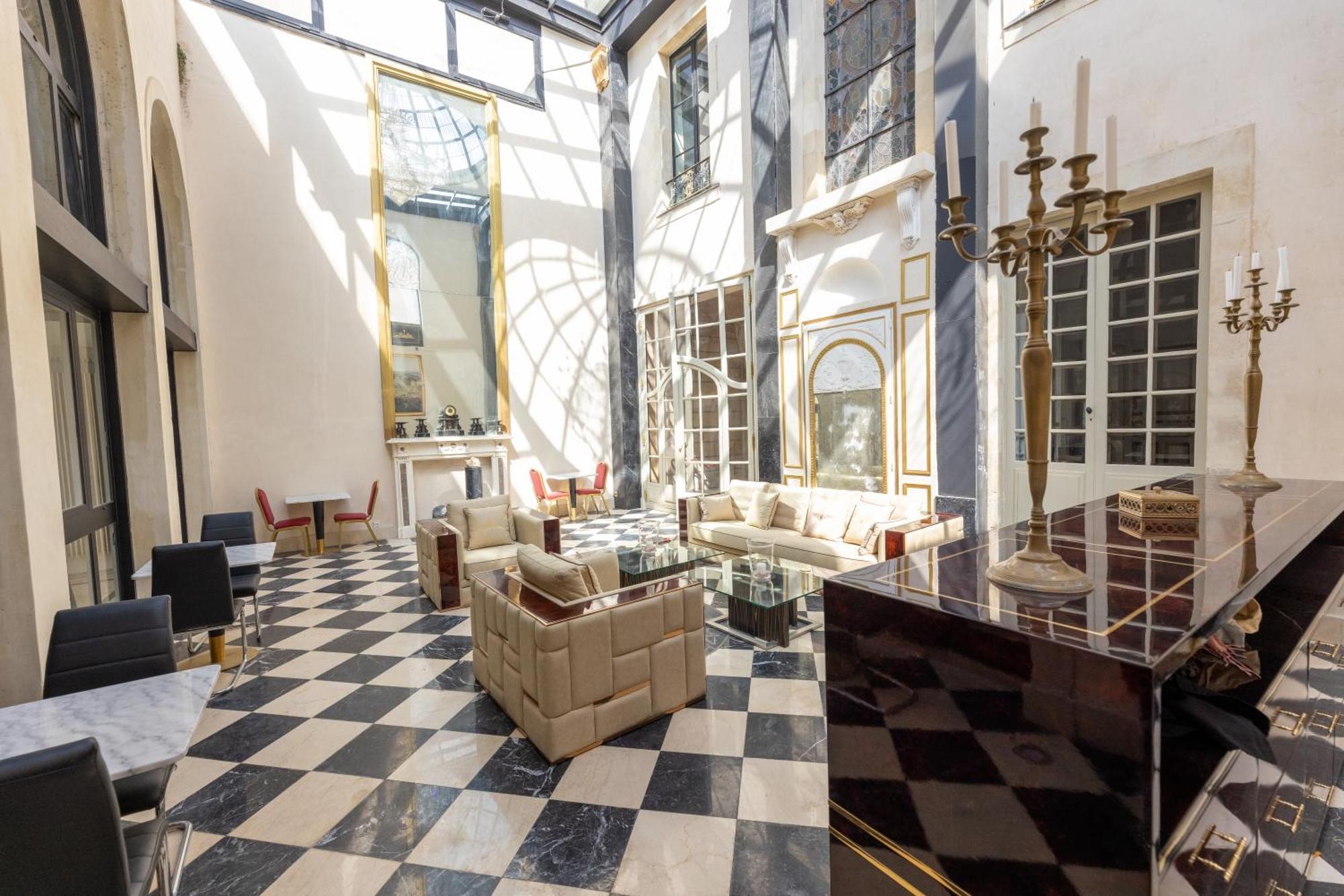 Palazzo Di Acqua Hotell Le Mans Exteriör bild